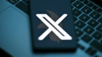 X mavi tik kaldırıldı gelişmesiyle birlikte bazı İranlı üst düzey