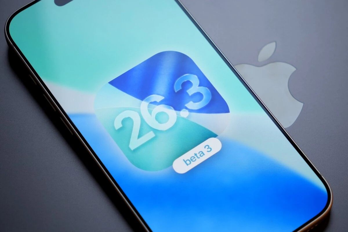 Apple, iOS 26.3 güncellemesini yayınladı. Yeni sürüm, Android–iPhone veri transferini