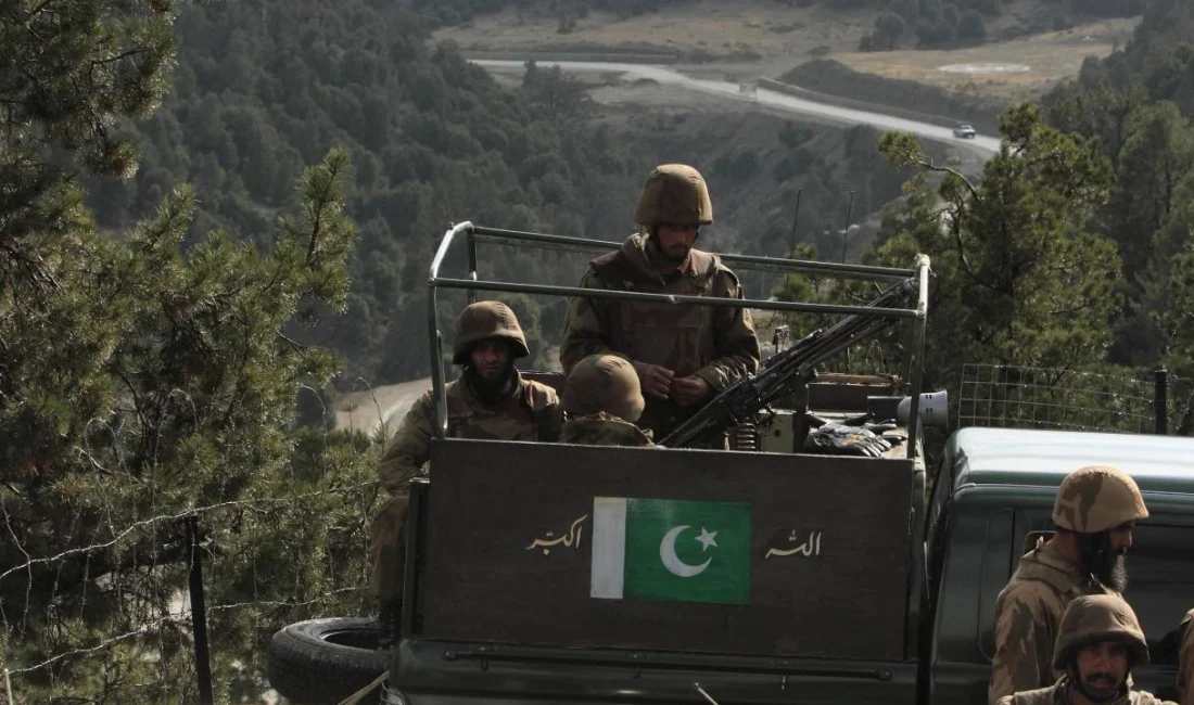 Pakistan güvenlik güçleri, Belucistan’da sivillerin hedef alındığı kanlı saldırıların ardından